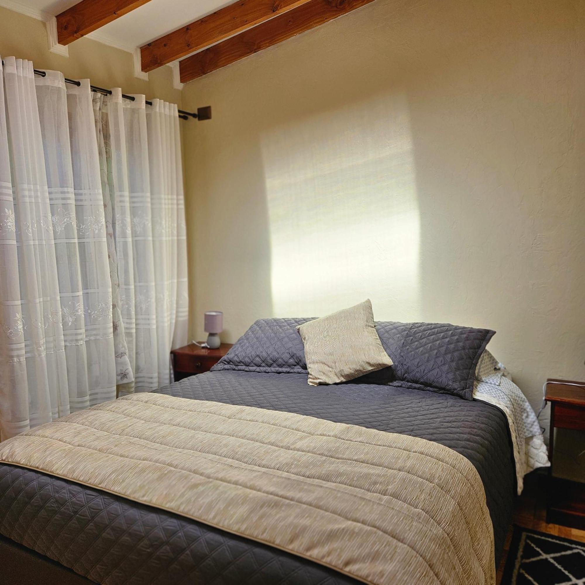 Hostal De Colon Ла Серена Екстериор снимка