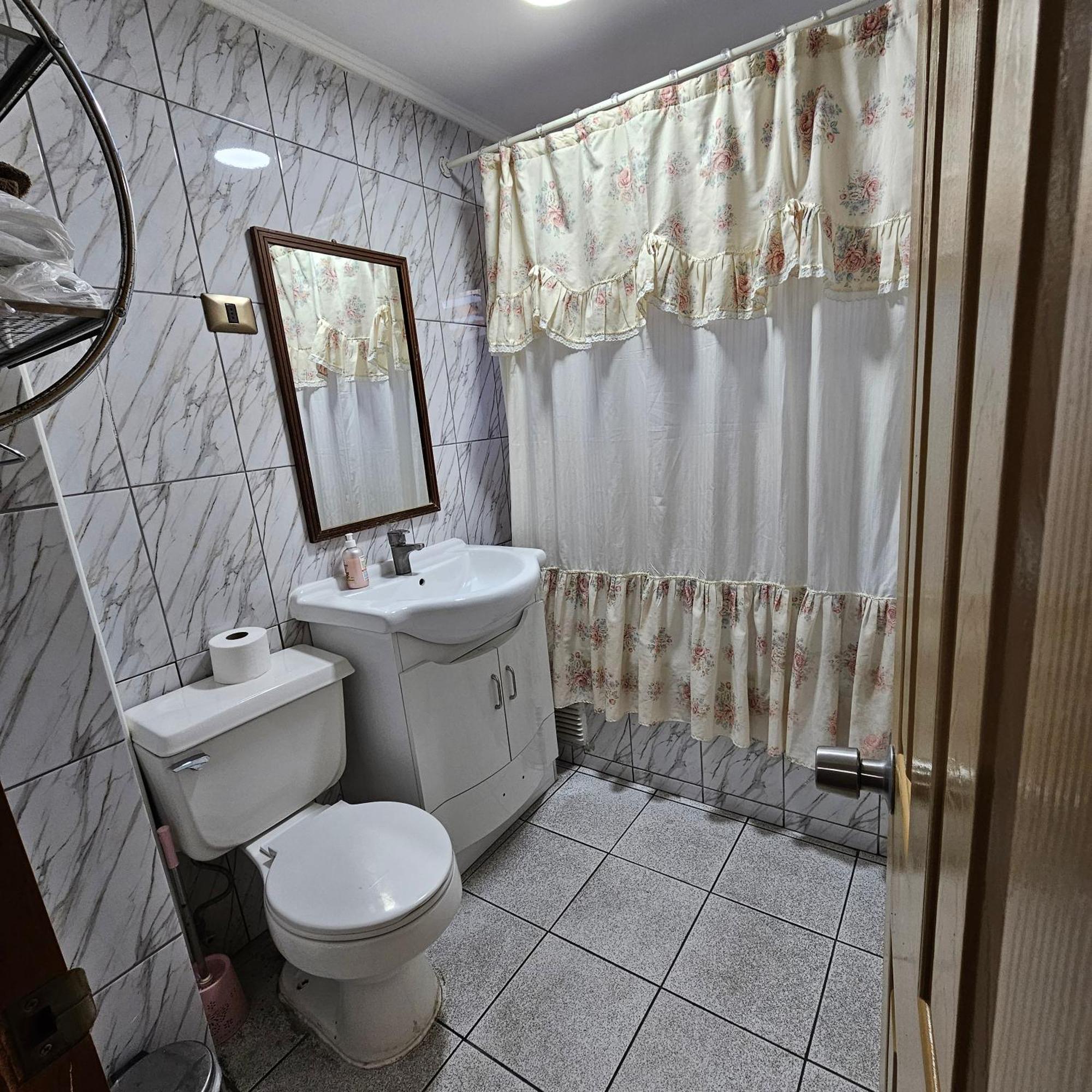 Hostal De Colon Ла Серена Екстериор снимка