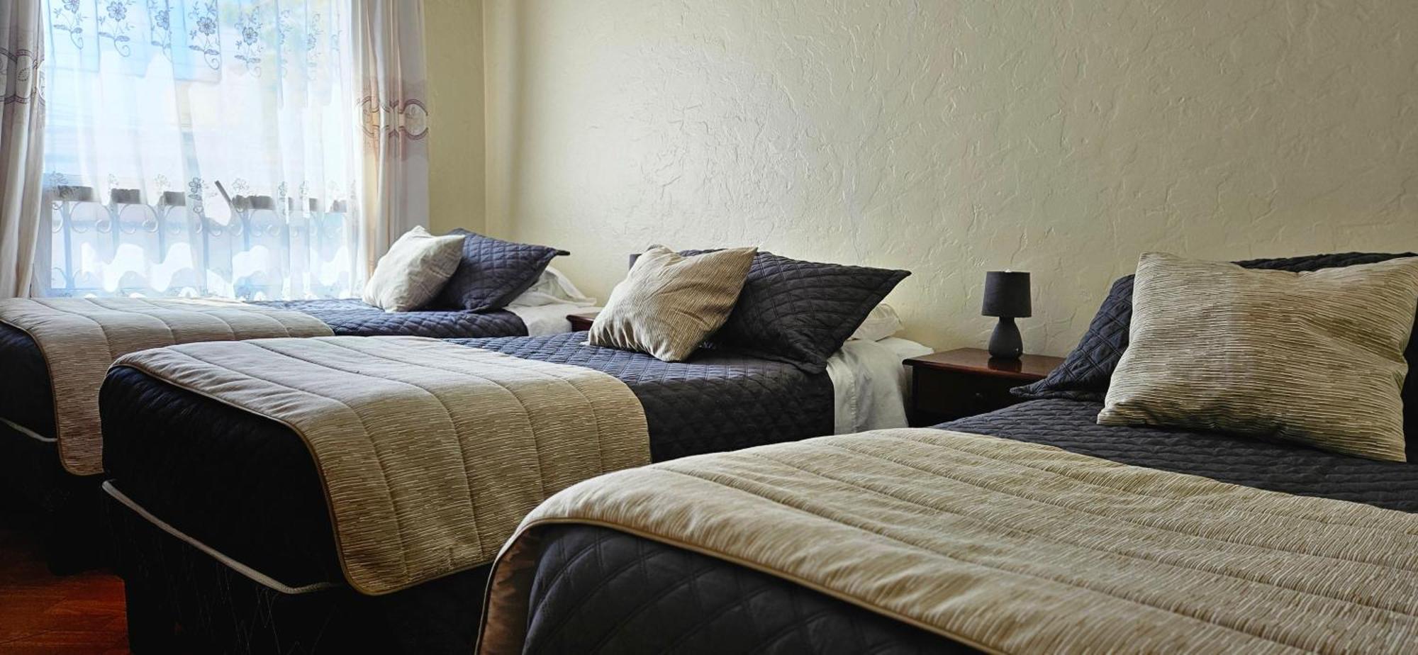Hostal De Colon Ла Серена Екстериор снимка